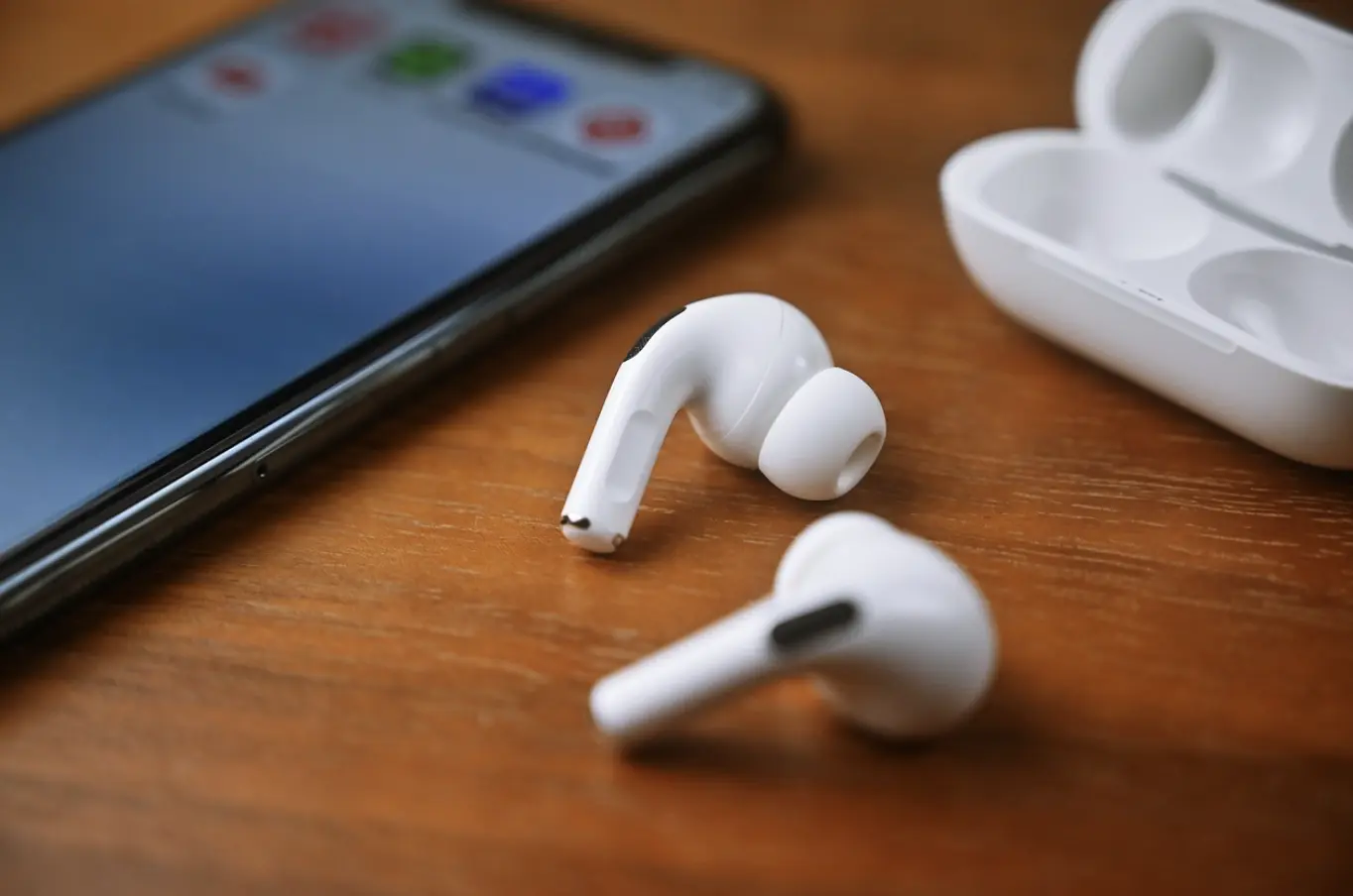 Apple presenta la función de audífono para los AirPods Pro 2, a la espera de la aprobación de la FDA