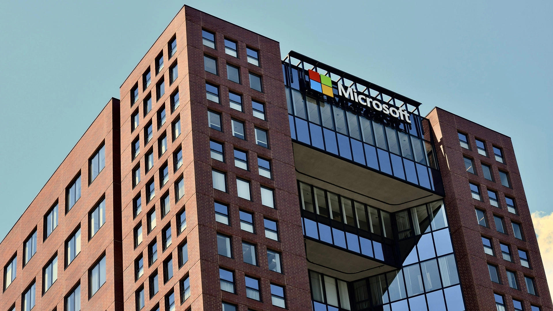 Microsoft despedirá a 9,000 empleados, aproximadamente el 4% de su fuerza laboral