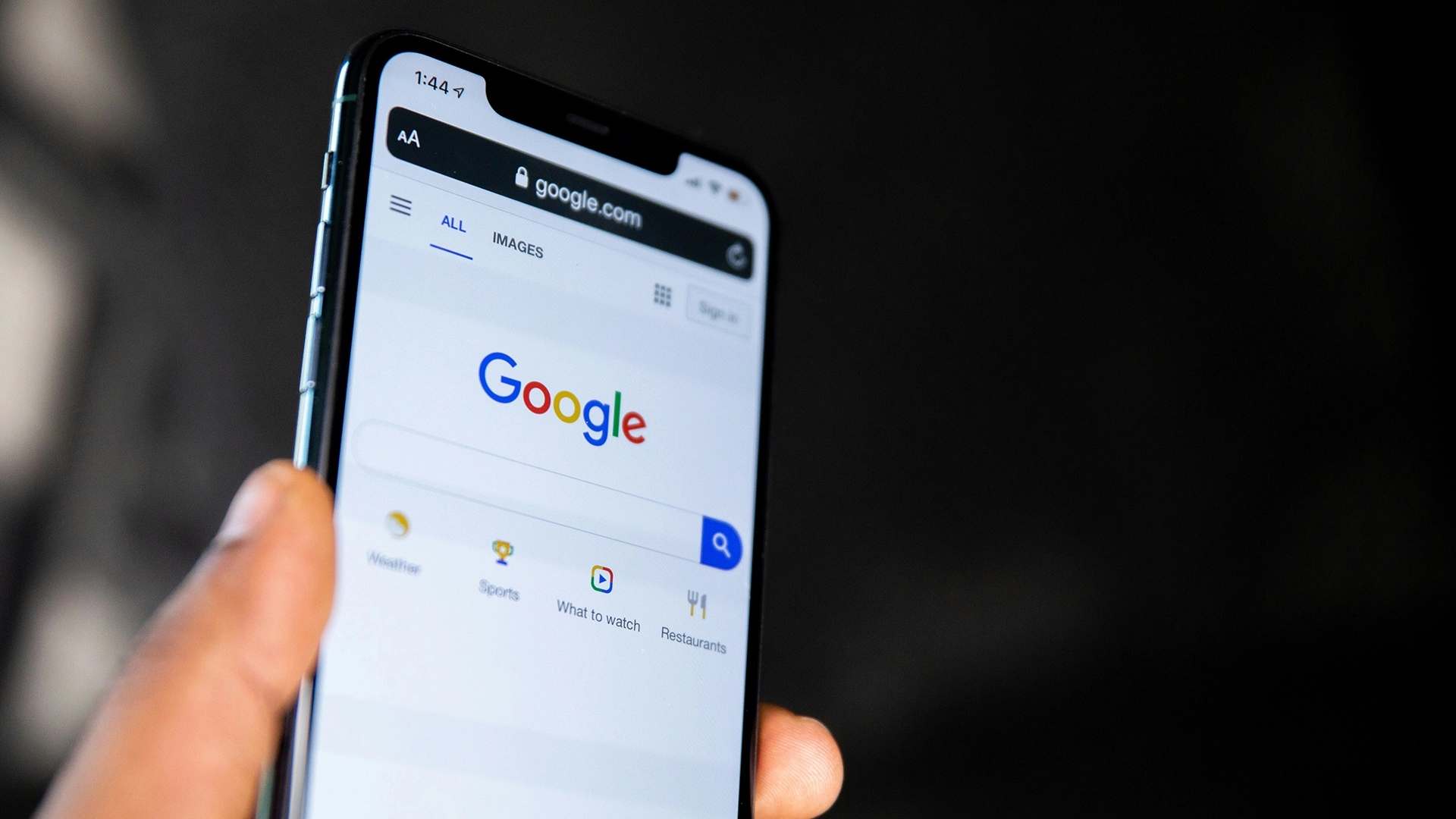 La Nueva Modalidad de IA de Google Alarma a los Editores Ante Grandes Pérdidas de Tráfico