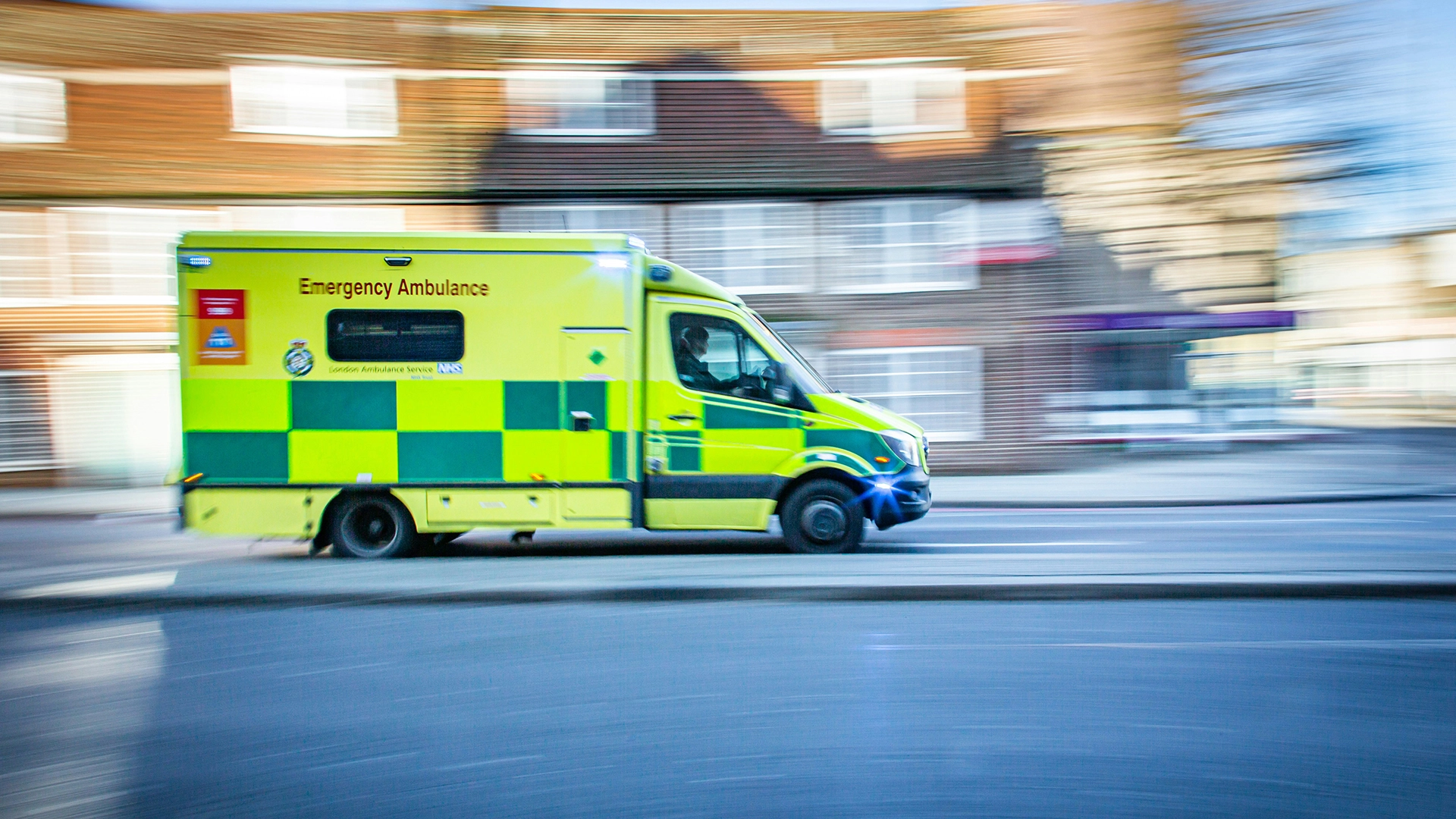 Un nuevo estudio revela que el NHS tiene dificultades para implementar herramientas de diagn&oacute;stico de IA