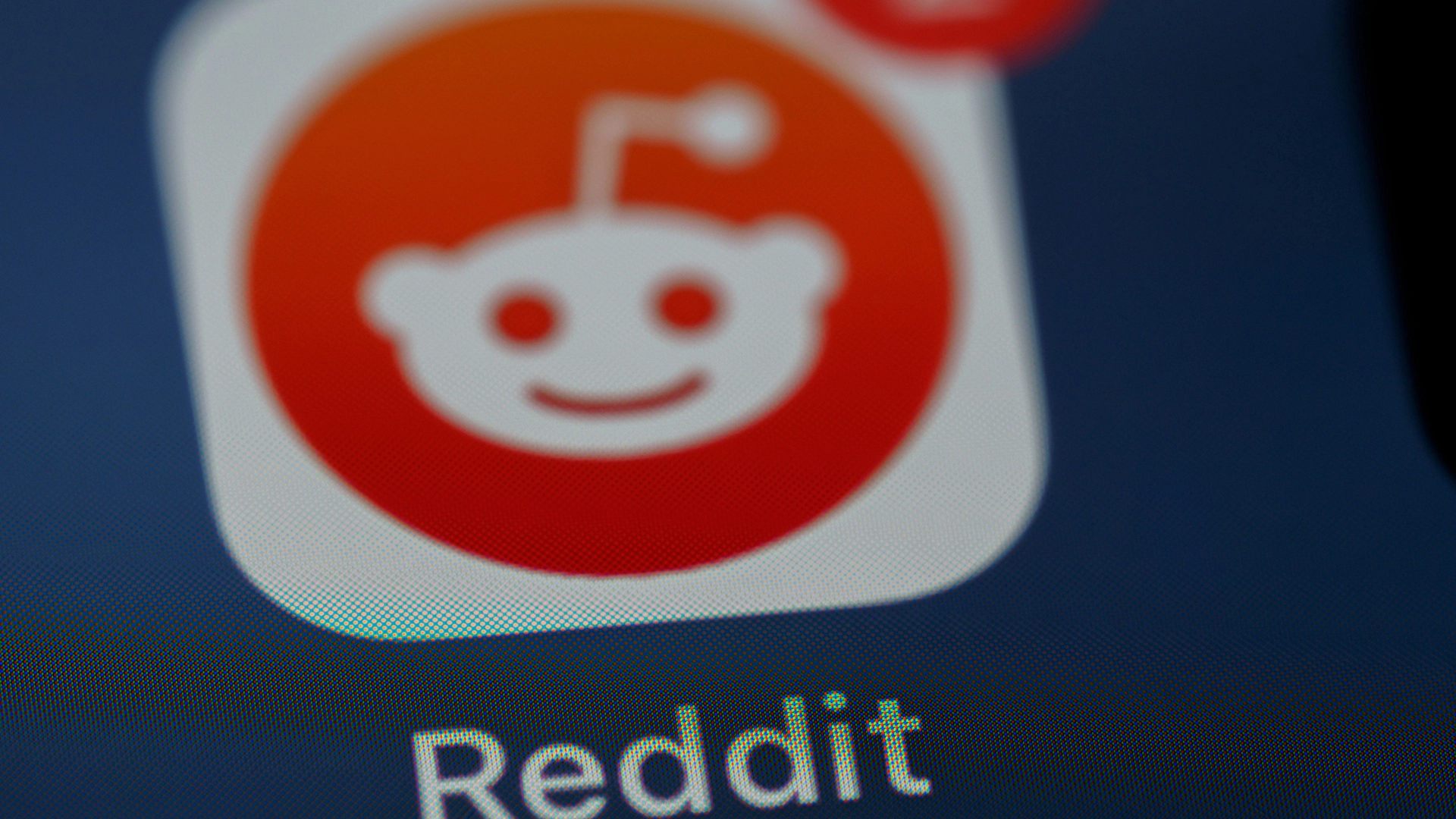 Reddit Lanza Nuevas Herramientas Pro para Editores